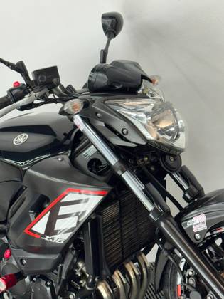 YAMAHA XJ6 N YAMAHA XJ6 N